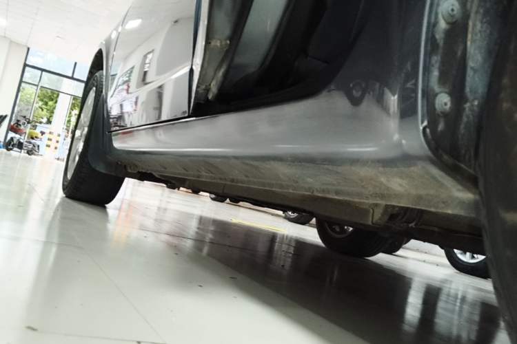 Used Geely Auto Vision 2018 1.5L Automatic Happiness Edition Left Side Sill