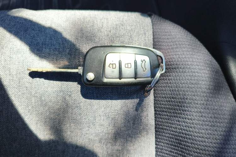 Used Geely Auto Vision 2018 1.5L Manual Happiness Edition Vehicle Key