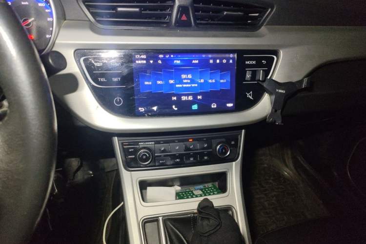 Used Geely Auto Vision 2018 1.5L Manual Happiness Edition Audio And AC Panel