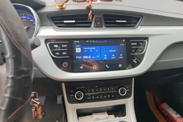 Used Geely Auto Vision 2018 1.5L Manual Happiness Edition Audio And AC Panel