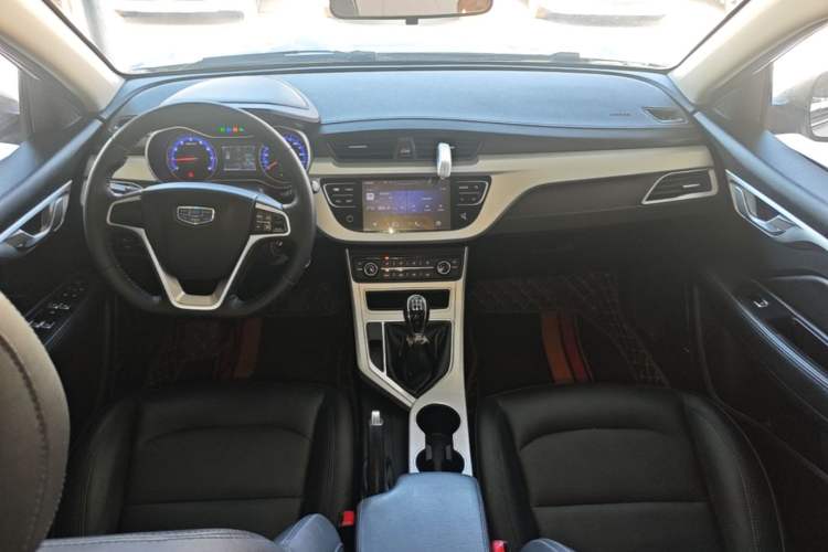 Used Geely Auto Vision 2018 1.5L Manual Happiness Edition Center Console