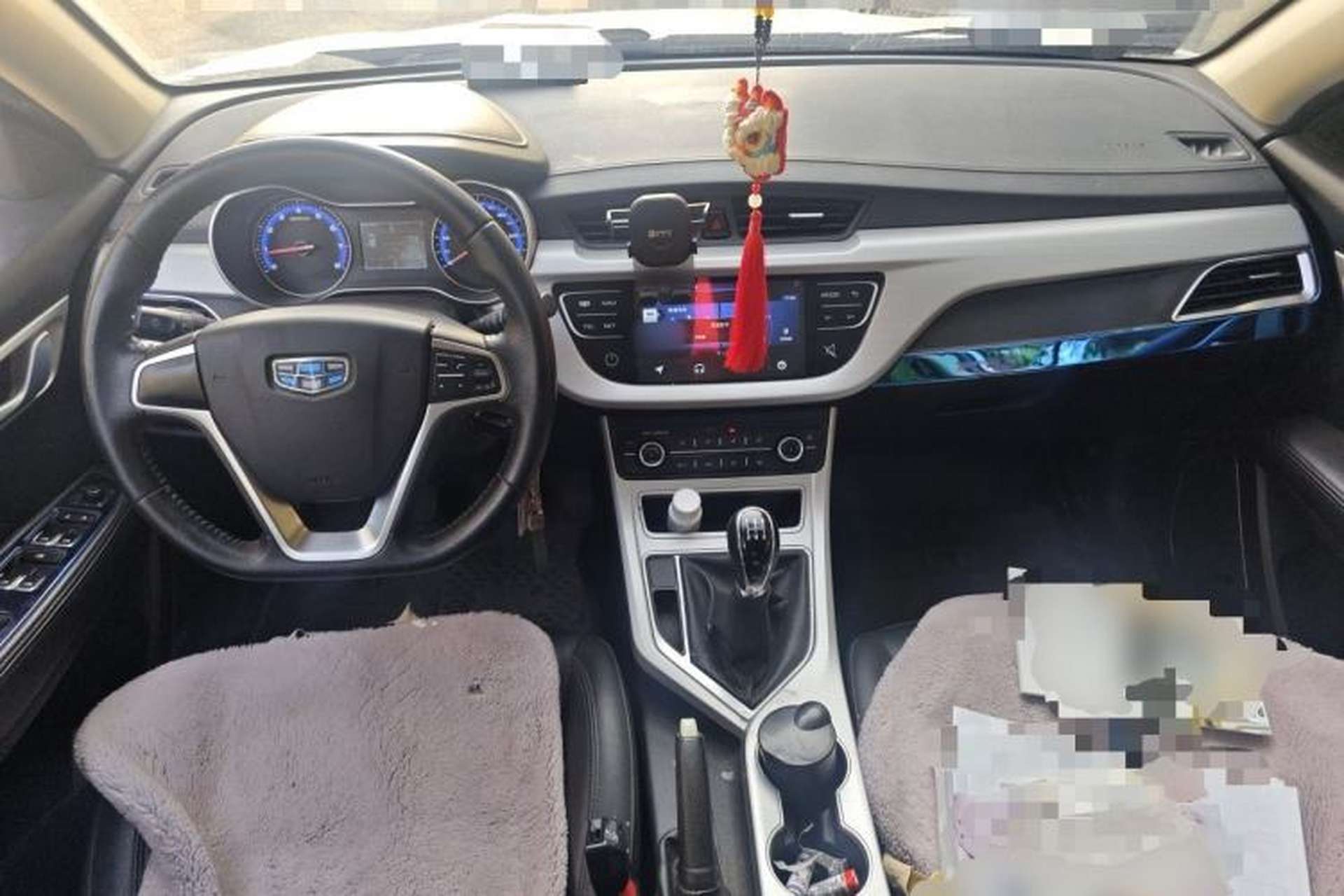 Used Geely Auto Vision 2018 1.5L Manual Happiness Edition Center Console