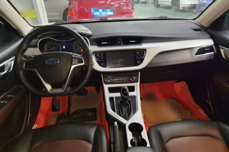 Used Geely Auto Vision 2018 1.5L Automatic Happiness Edition Center Console