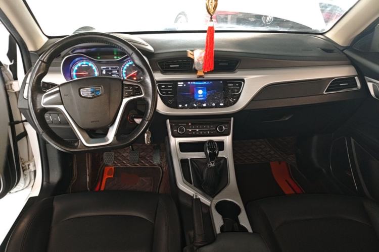 Used Geely Auto Vision 2018 1.5L Manual Happiness Edition Center Console