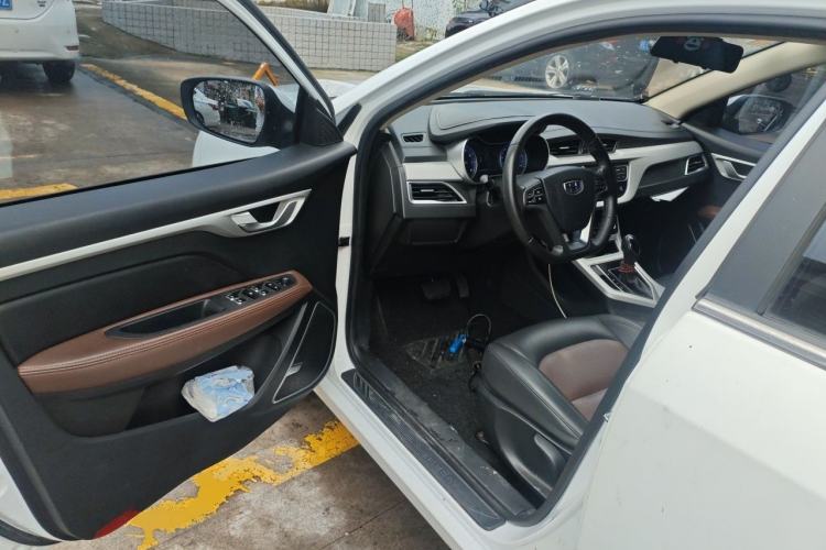 Used Geely Auto Vision 2018 1.5L Automatic Happiness Edition Driver Seat