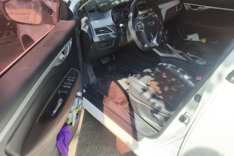 Used Geely Auto Vision 2018 1.5L Automatic Happiness Edition Driver Seat