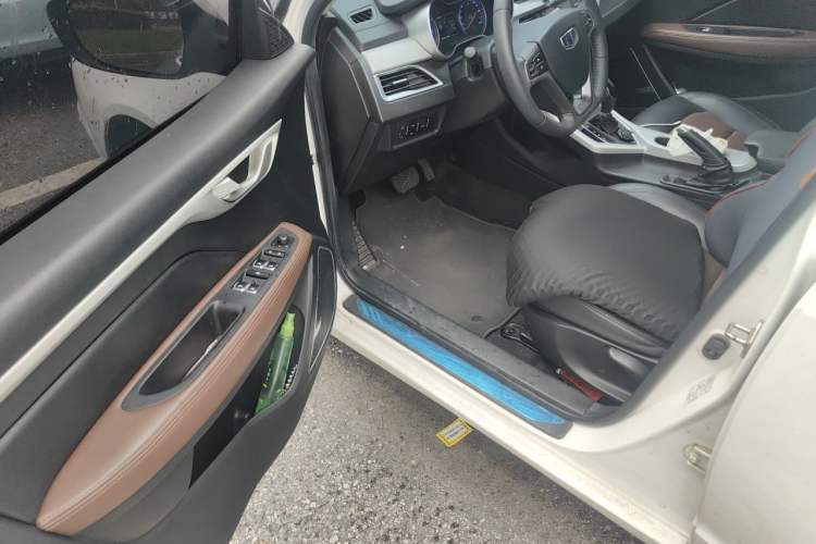 Used Geely Auto Vision 2018 1.5L Automatic Prestige Model Driver Seat