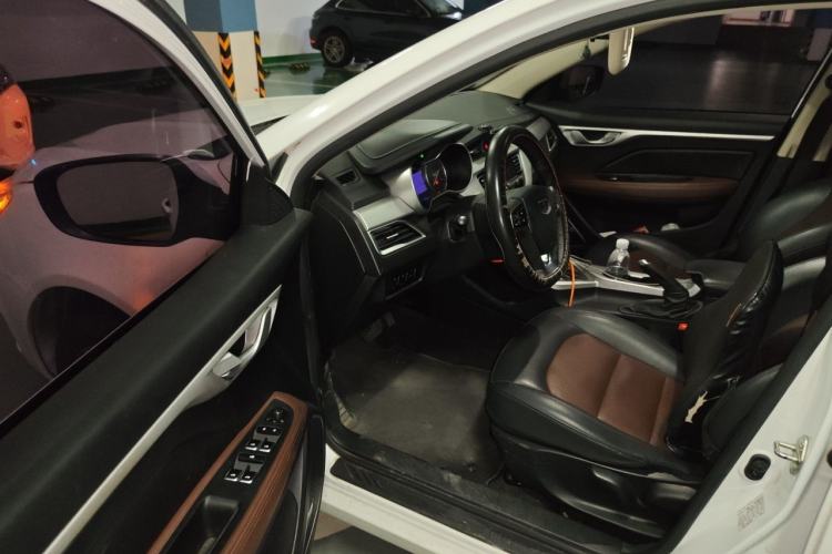 Used Geely Auto Vision 2018 1.5L Automatic Happiness Edition Driver Seat