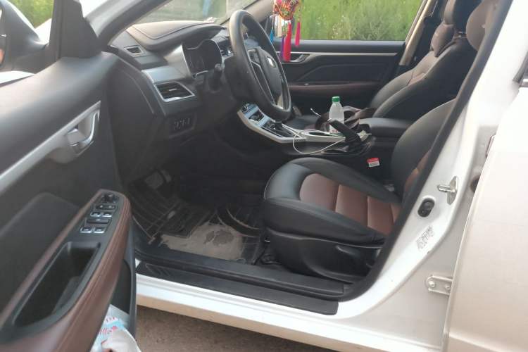 Used Geely Auto Vision 2018 1.5L Automatic Happiness Edition Driver Seat