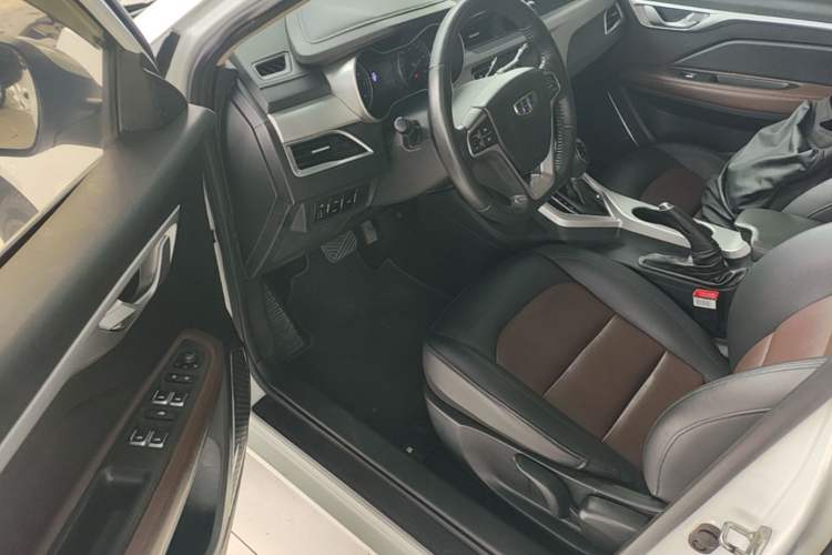 Used Geely Auto Vision 2018 1.5L Automatic Happiness Edition Driver Seat
