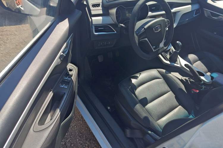 Used Geely Auto Vision 2018 1.5L Manual Happiness Edition Driver Seat