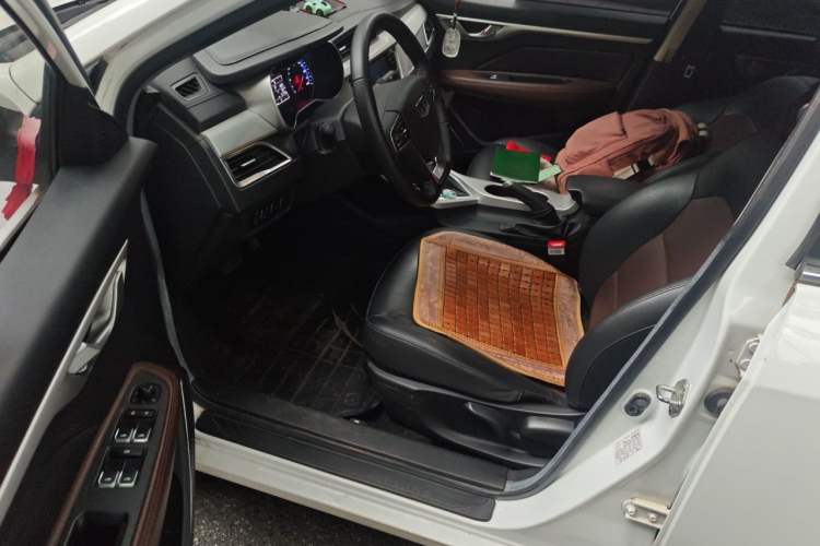 Used Geely Auto Vision 2018 1.5L Automatic Prestige Model Driver Seat