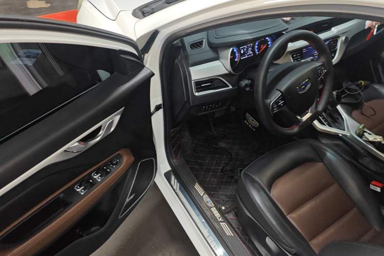 Used Geely Auto Vision 2018 1.5L Automatic Prestige Model Driver Seat