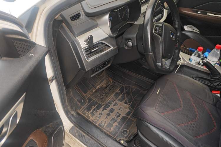 Used Geely Auto Vision 2018 1.5L Automatic Happiness Edition Driver Seat