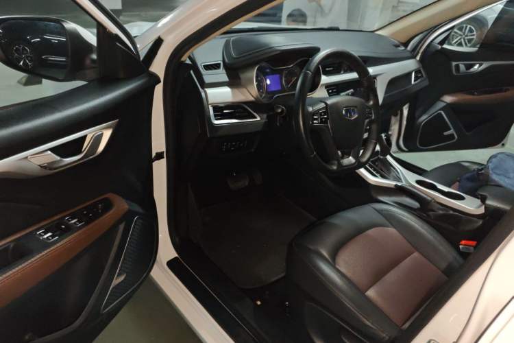 Used Geely Auto Vision 2018 1.5L Automatic Happiness Edition Driver Seat