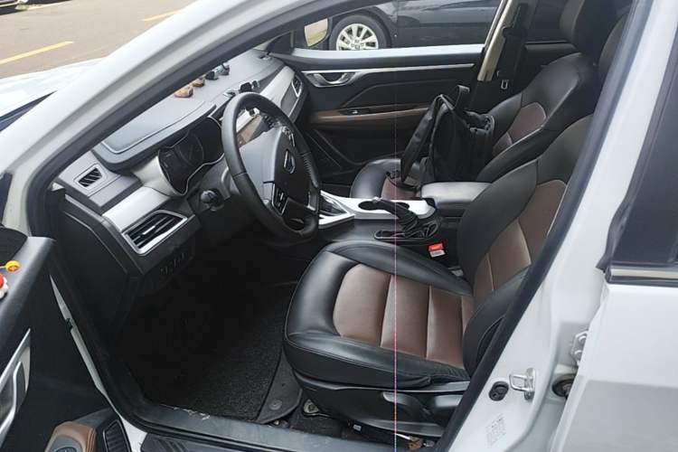 Used Geely Auto Vision 2018 1.5L Automatic Happiness Edition Driver Seat