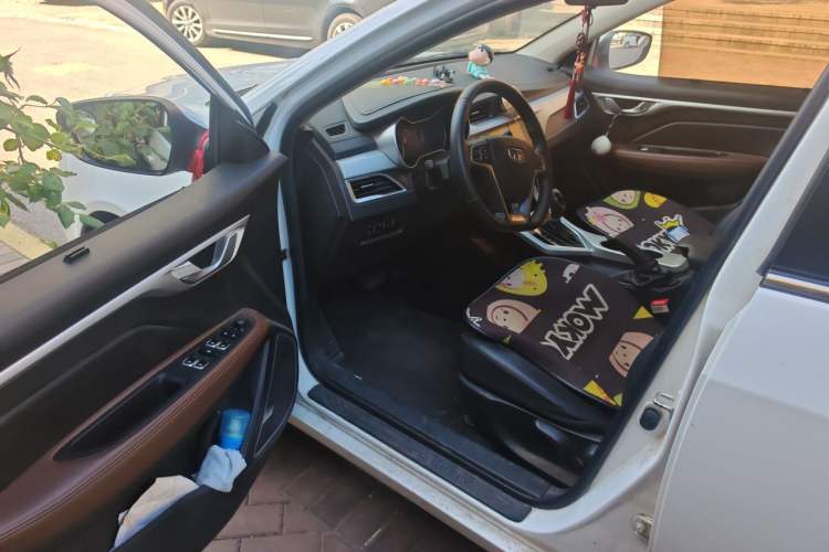 Used Geely Auto Vision 2018 1.5L Automatic Happiness Edition Driver Seat