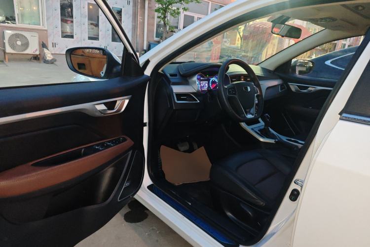 Used Geely Auto Vision 2018 1.5L Automatic Prestige Model Driver Seat
