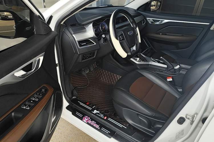 Used Geely Auto Vision 2018 1.5L Automatic Happiness Edition Driver Seat