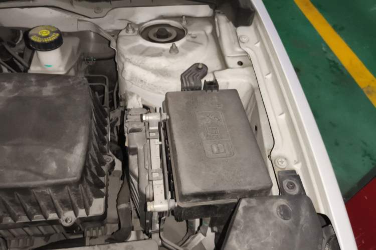 Used Geely Auto Vision 2018 1.5L Manual Happiness Edition Engine Bay Left