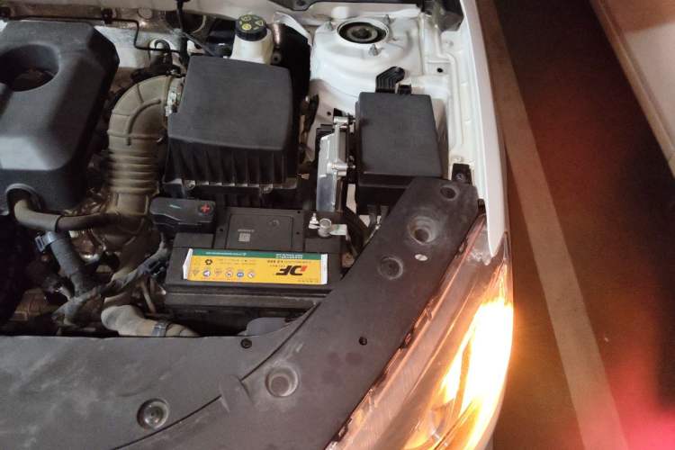Used Geely Auto Vision 2018 1.5L Automatic Happiness Edition Engine Bay Left
