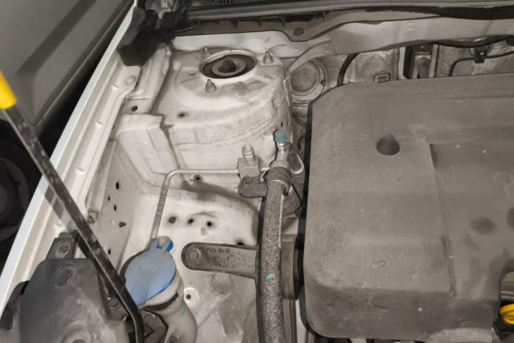 Used Geely Auto Vision 2018 1.5L Manual Happiness Edition Engine Bay Right