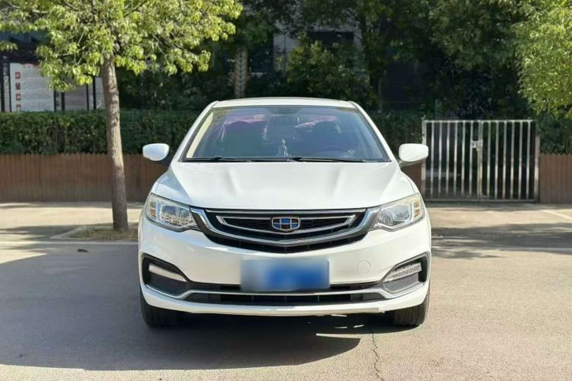Used Geely Auto Vision 2018 1.5L Manual Happiness Edition Exterior 1
