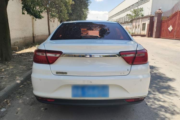 Used Geely Auto Vision 2018 1.5L Automatic Happiness Edition Exterior 2