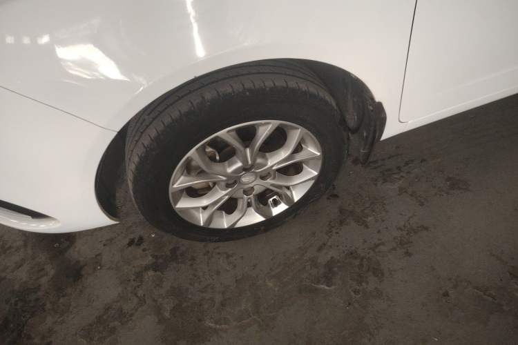 Used Geely Auto Vision 2018 1.5L Automatic Happiness Edition Exterior 4