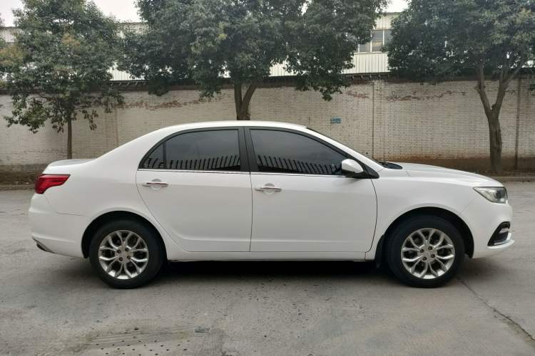 Used Geely Auto Vision 2018 1.5L Automatic Happiness Edition Exterior 5