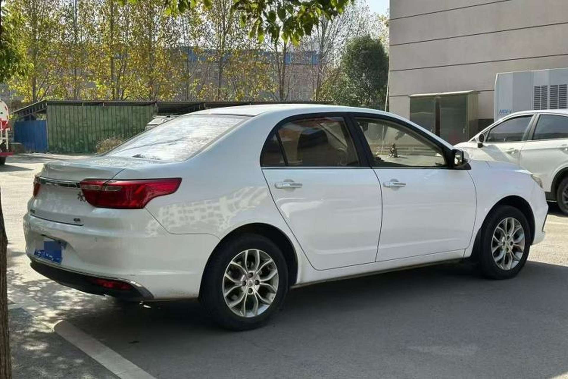 Used Geely Auto Vision 2018 1.5L Manual Happiness Edition Exterior 5