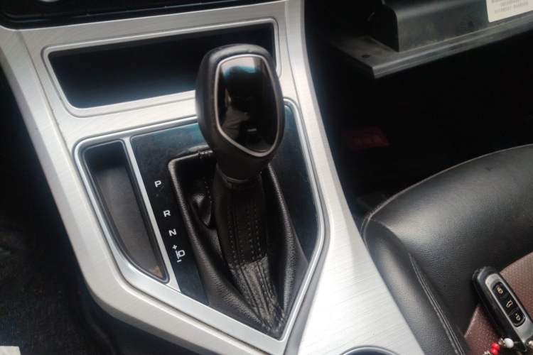 Used Geely Auto Vision 2018 1.5L Automatic Happiness Edition Gear Lever