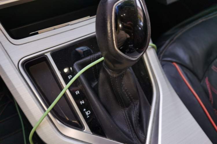 Used Geely Auto Vision 2018 1.5L Automatic Happiness Edition Gear Lever