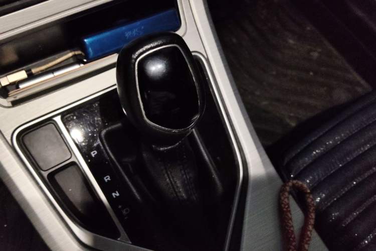 Used Geely Auto Vision 2018 1.5L Automatic Happiness Edition Gear Lever