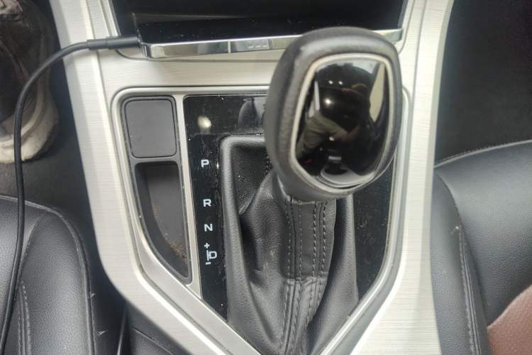 Used Geely Auto Vision 2018 1.5L Automatic Prestige Model Gear Lever