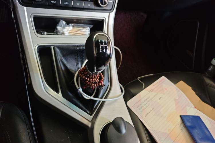 Used Geely Auto Vision 2018 1.5L Manual Happiness Edition Gear Lever