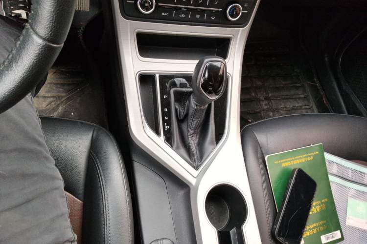 Used Geely Auto Vision 2018 1.5L Automatic Prestige Model Gear Lever