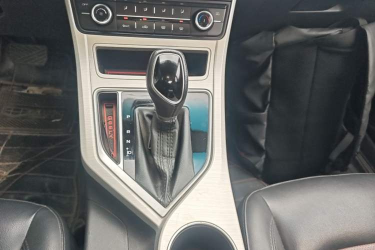 Used Geely Auto Vision 2018 1.5L Automatic Happiness Edition Gear Lever