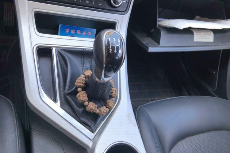 Used Geely Auto Vision 2018 1.5L Manual Happiness Edition Gear Lever
