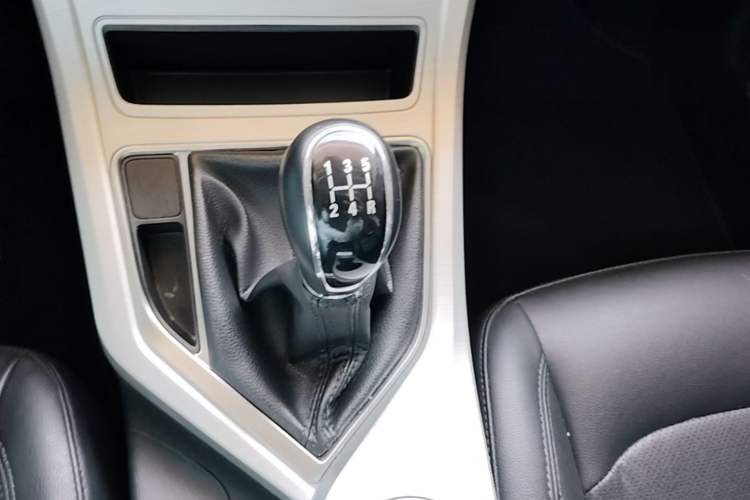 Used Geely Auto Vision 2018 1.5L Manual Happiness Edition Gear Lever