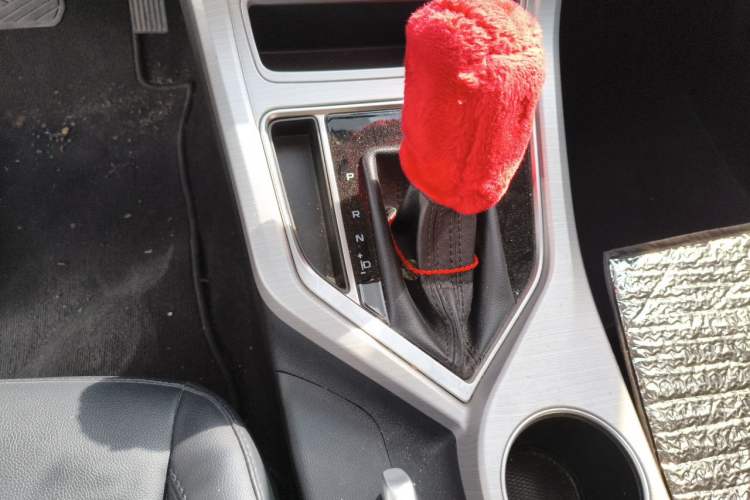 Used Geely Auto Vision 2018 1.5L Automatic Happiness Edition Gear Lever