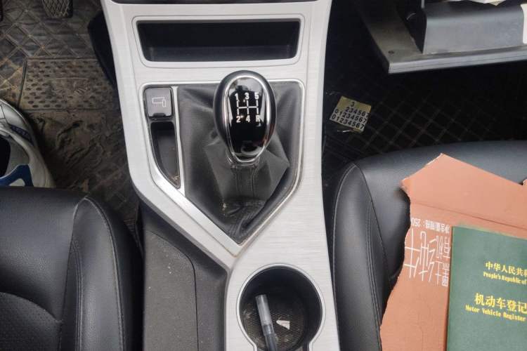 Used Geely Auto Vision 2018 1.5L Manual Happiness Edition Gear Lever