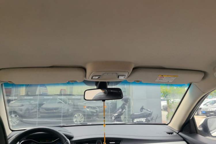 Used Geely Auto Vision 2018 1.5L Automatic Happiness Edition Headliner