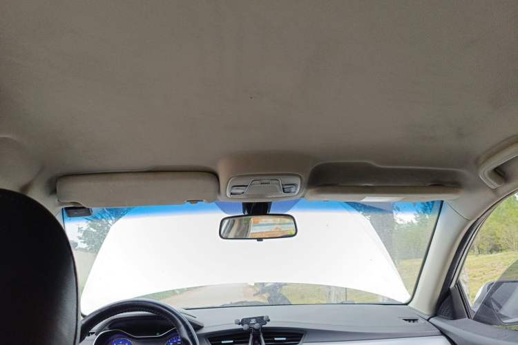 Used Geely Auto Vision 2018 1.5L Manual Happiness Edition Headliner