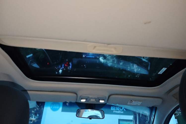 Used Geely Auto Vision 2018 1.5L Manual Happiness Edition Headliner
