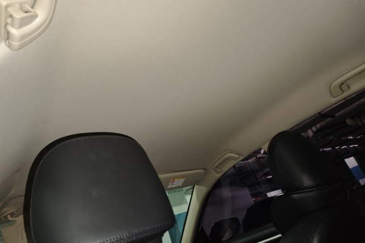 Used Geely Auto Vision 2018 1.5L Automatic Happiness Edition Headliner