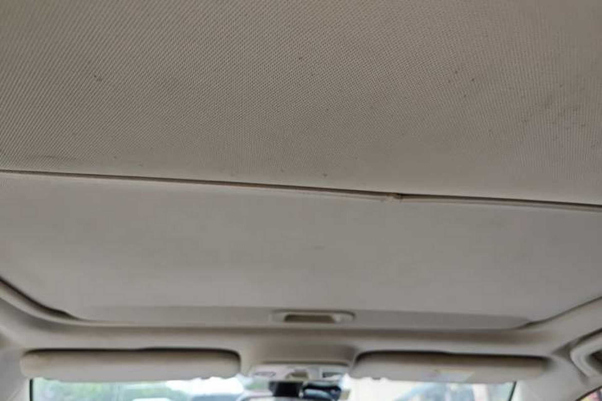 Used Geely Auto Vision 2018 1.5L Manual Happiness Edition Headliner