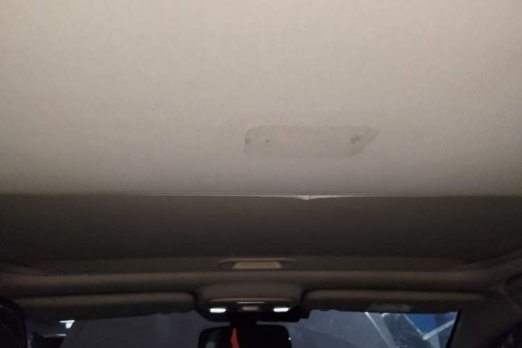 Used Geely Auto Vision 2018 1.5L Automatic Happiness Edition Headliner