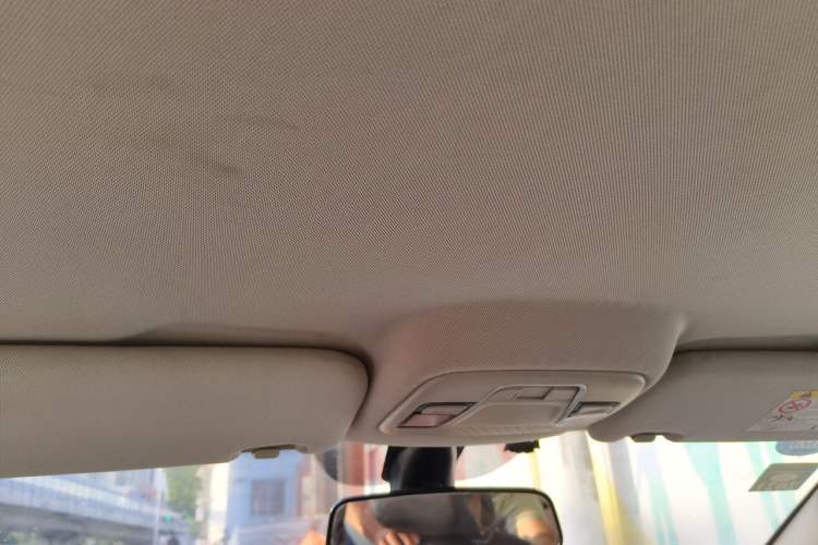 Used Geely Auto Vision 2018 1.5L Automatic Happiness Edition Headliner