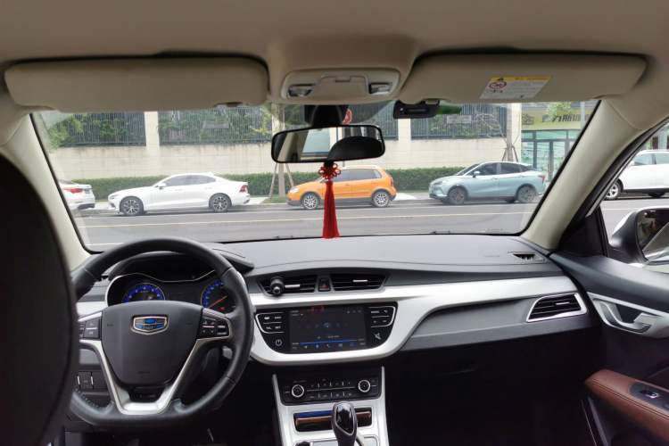 Used Geely Auto Vision 2018 1.5L Automatic Happiness Edition Headliner